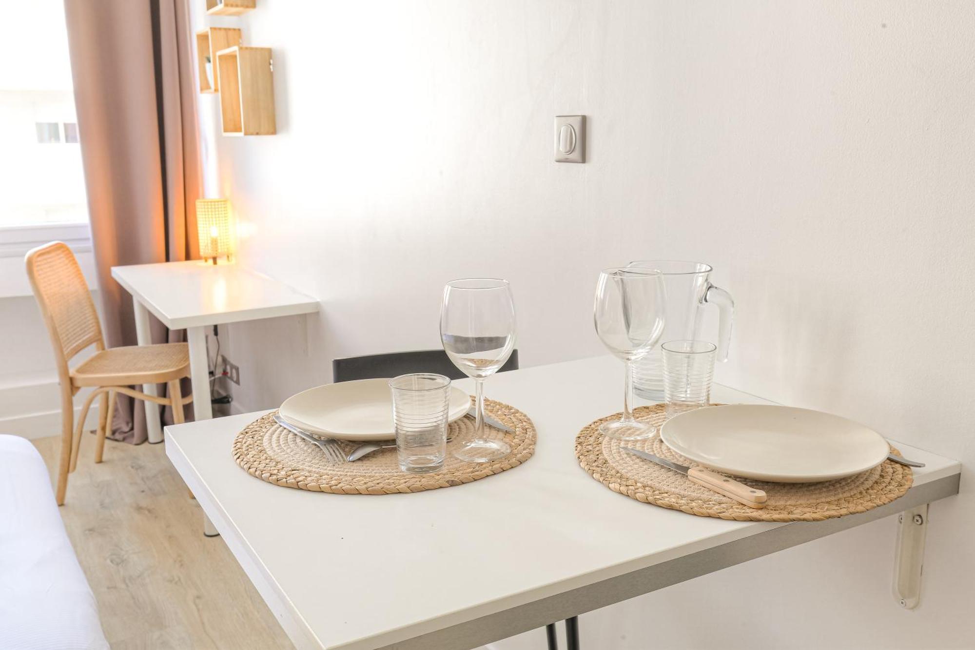 Verlaine-tolstoi Appartement *